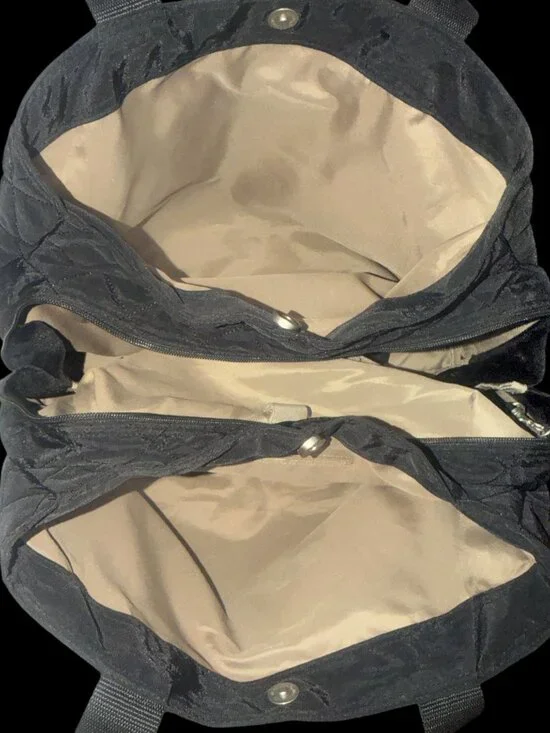 Baggallini Large Quilted Travel Duffle Black Nylon 3 Compartment Tote Wristlet - Picture 7 of 10